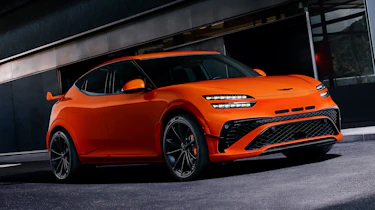 Genesis GV60 Magma - front static