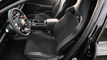 Hyundai Ioniq 6 N - front seats