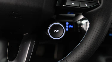 Hyundai Ioniq 6 N - N button