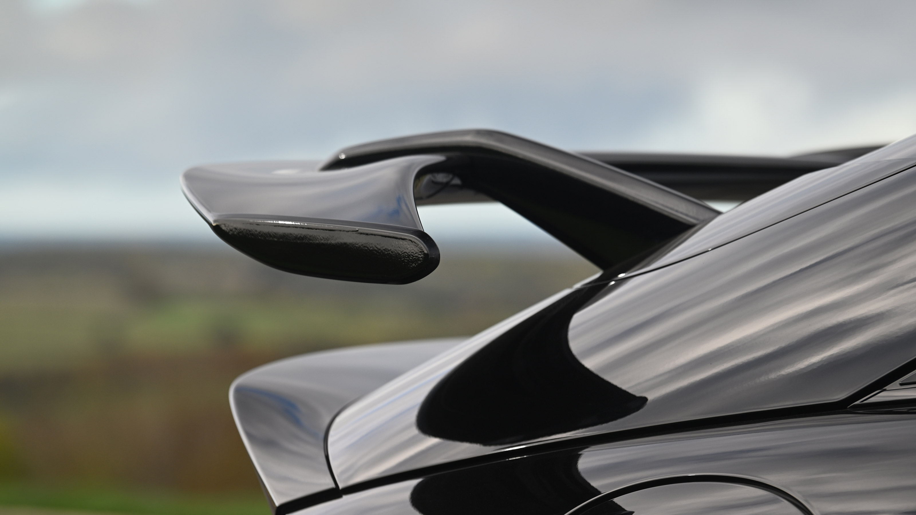 Hyundai Ioniq 6 N - rear wing