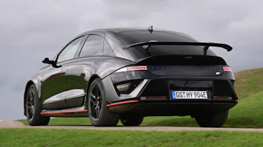 Hyundai Ioniq 6 N - rear action