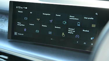 Hyundai Ioniq 9 - infotainment