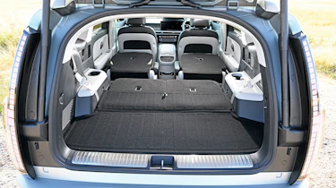 Hyundai Ioniq 9 - seats folded down