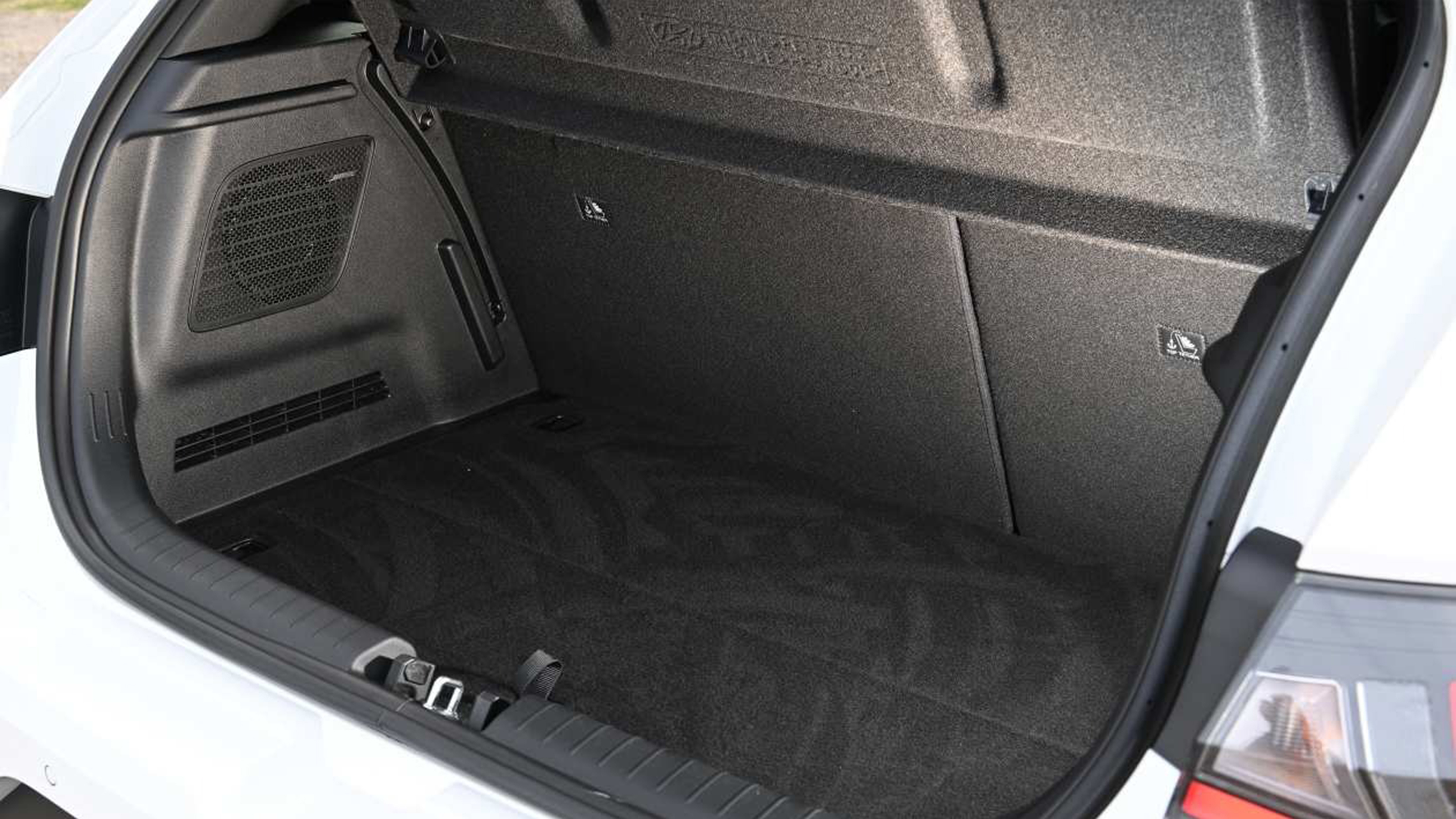 Hyundai i20 being driven in the UK - boot 