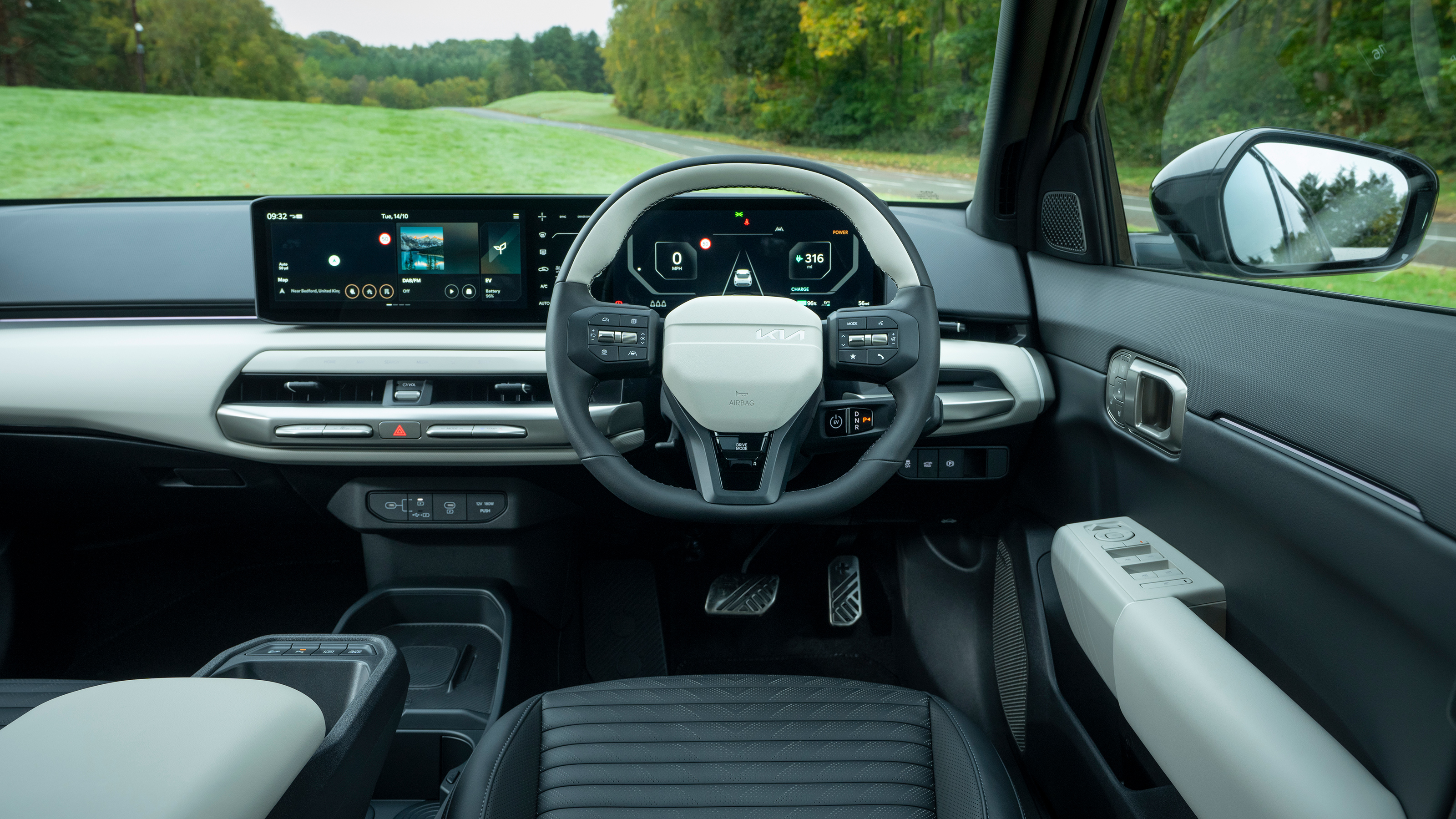 Kia EV4 Fastback GT-Line S cabin