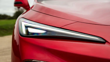 MGS6 EV - front light