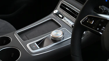 MGS6 EV Trophy Long Range - centre console