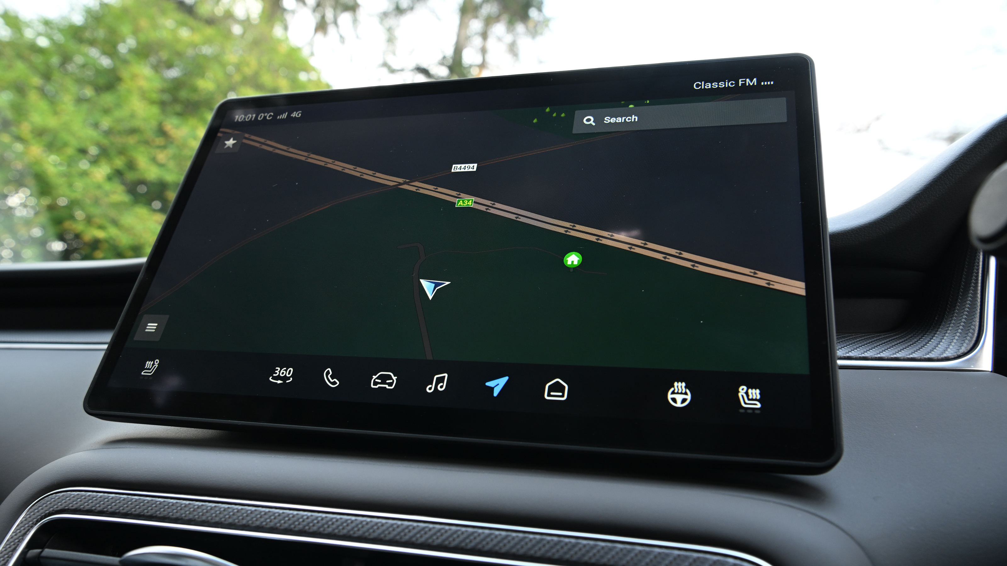 MGS6 EV Trophy Long Range - infotainment screen