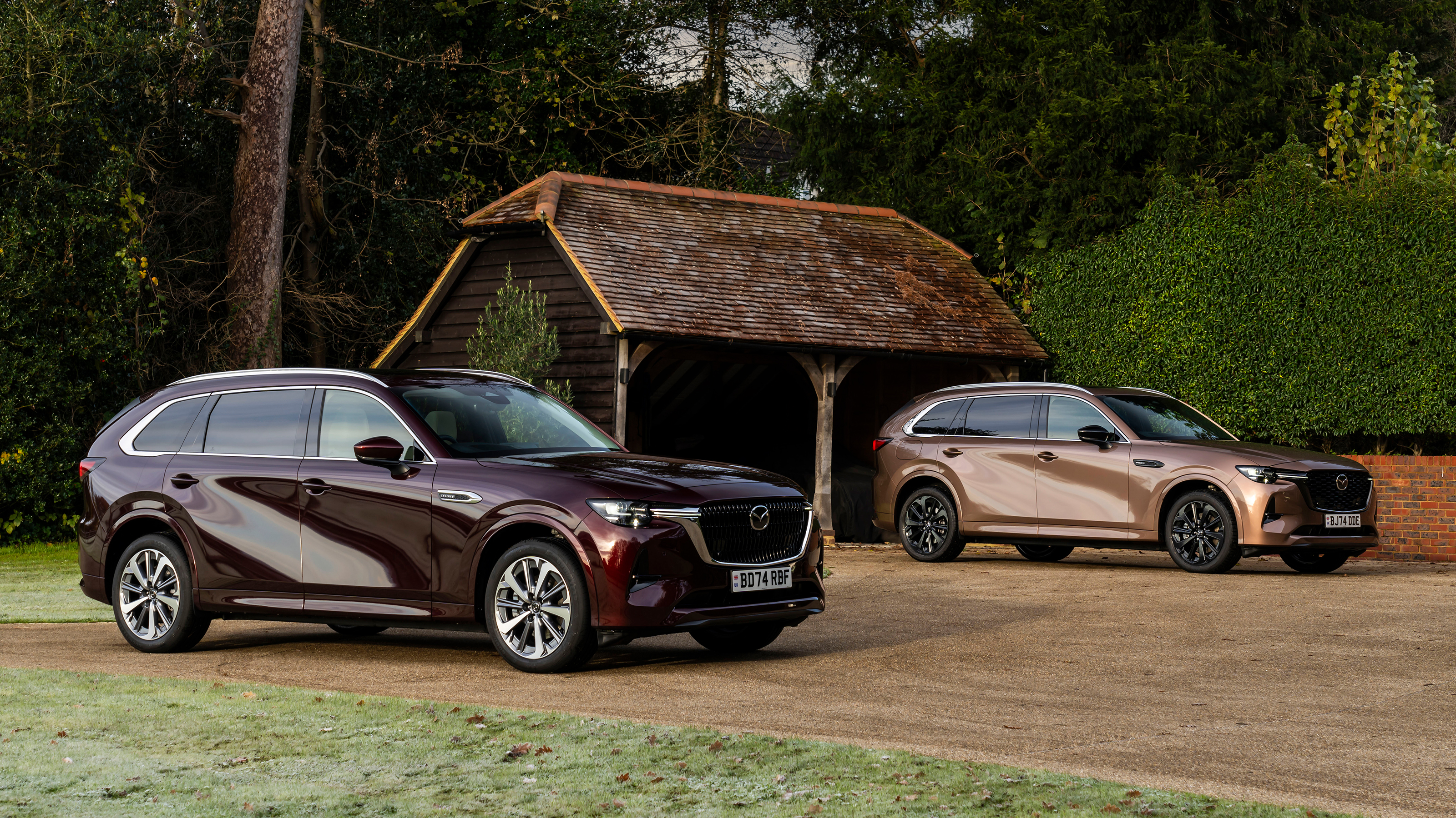 Mazda CX-80 - red and beige