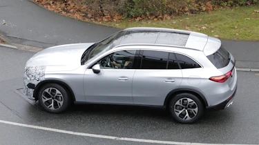 Mercedes GLC facelift - silver side profile