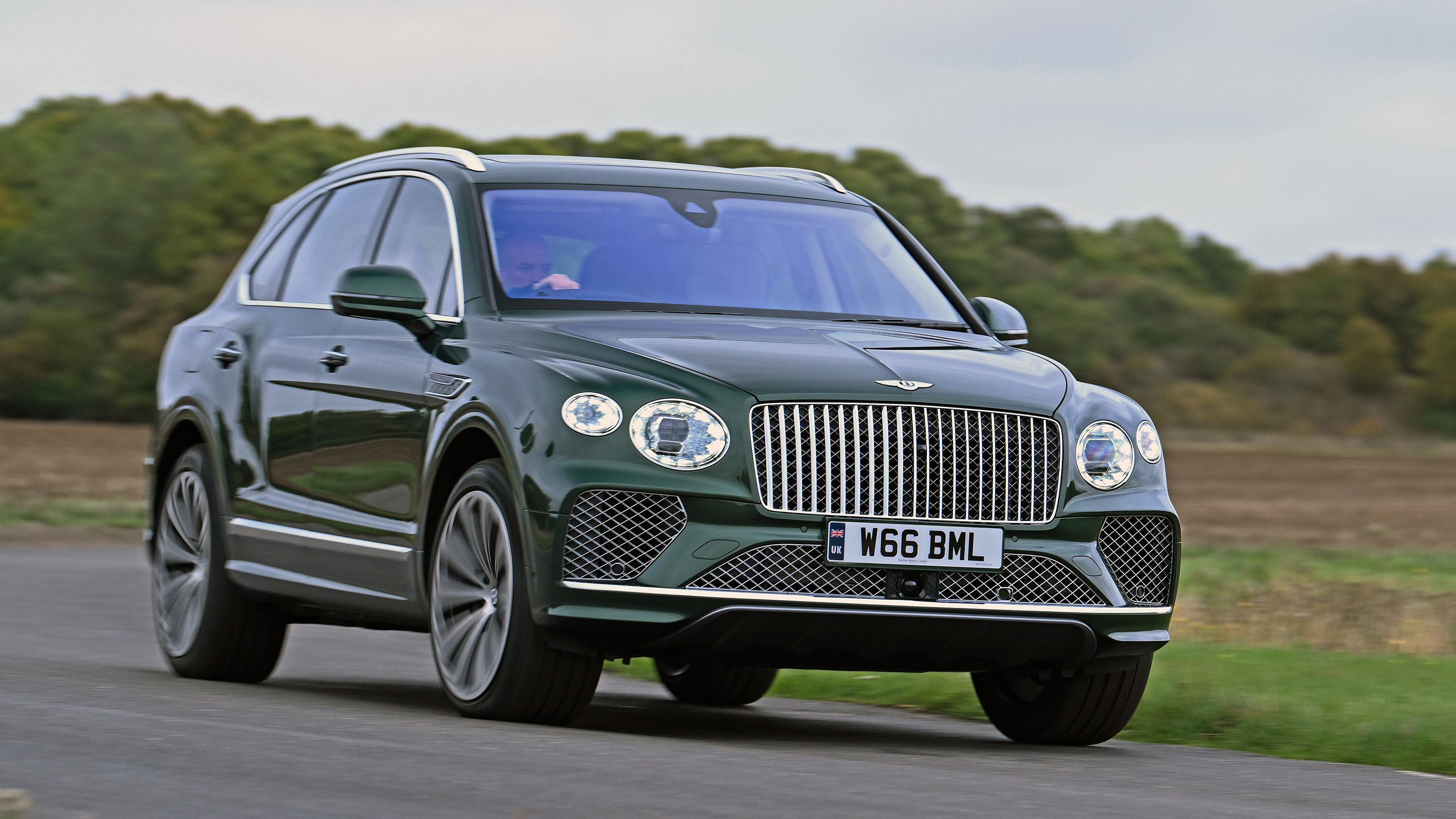Bentley Bentayga Atelier Edition - front