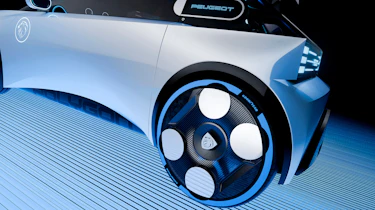 Peugeot Polygon concept - rear wheel