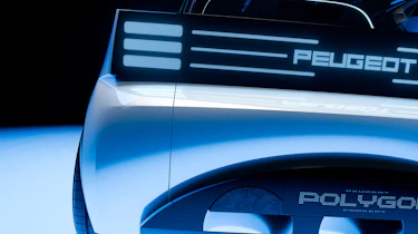 Peugeot Polygon concept - rear light