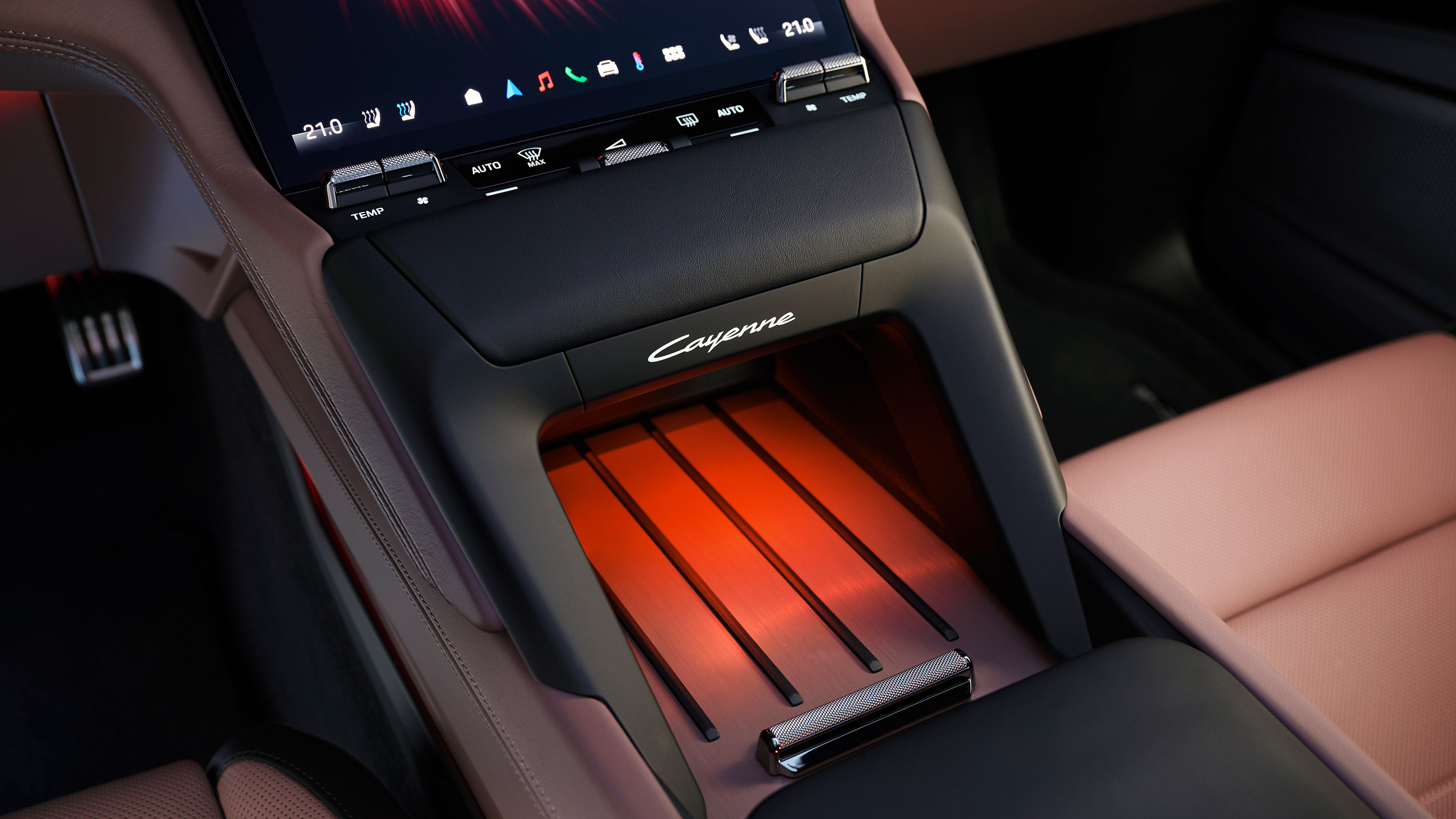 Porsche Cayenne Electric - interior detail