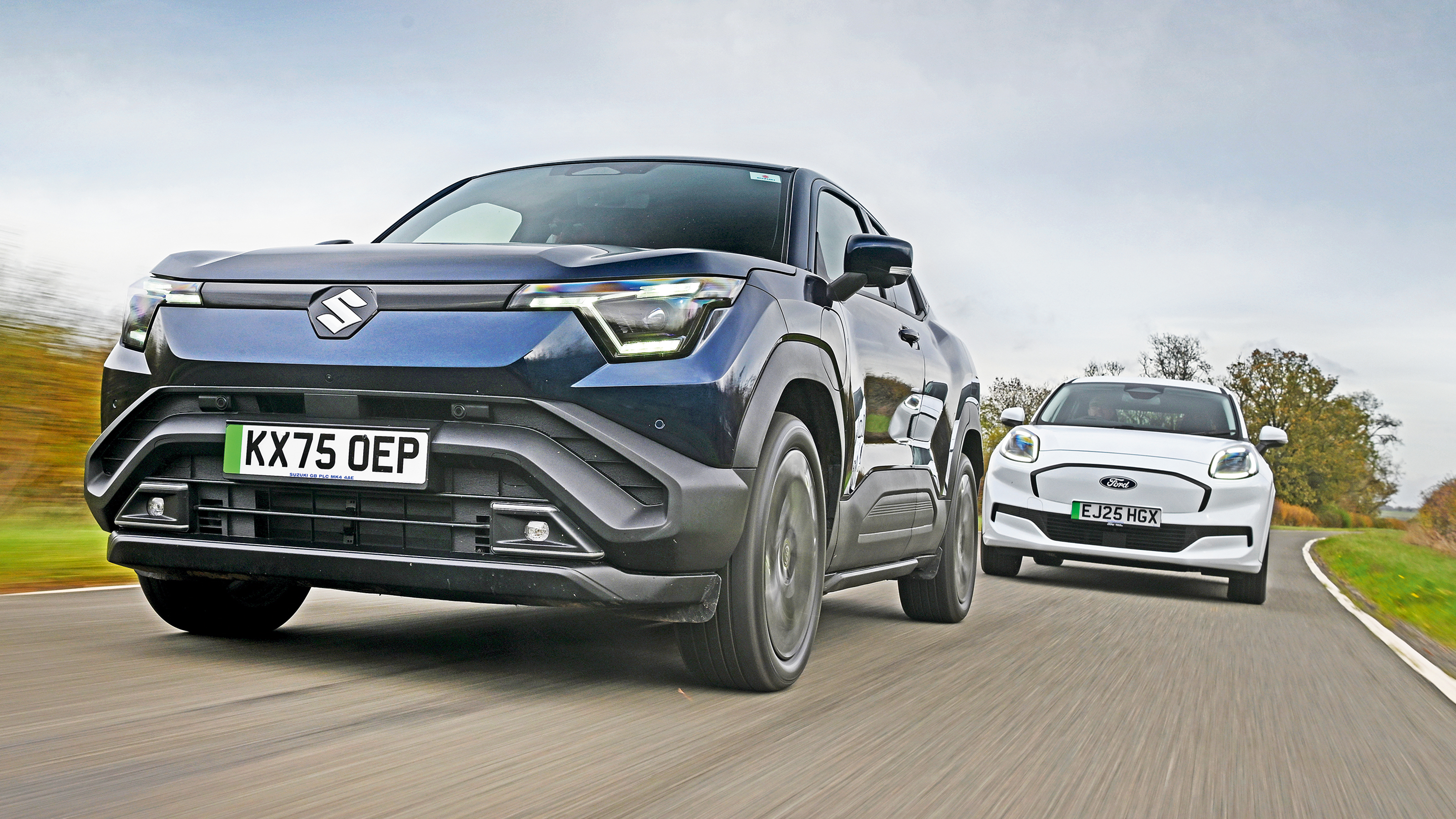 Suzuki e Vitara vs Ford Puma Gen-E - front tracking