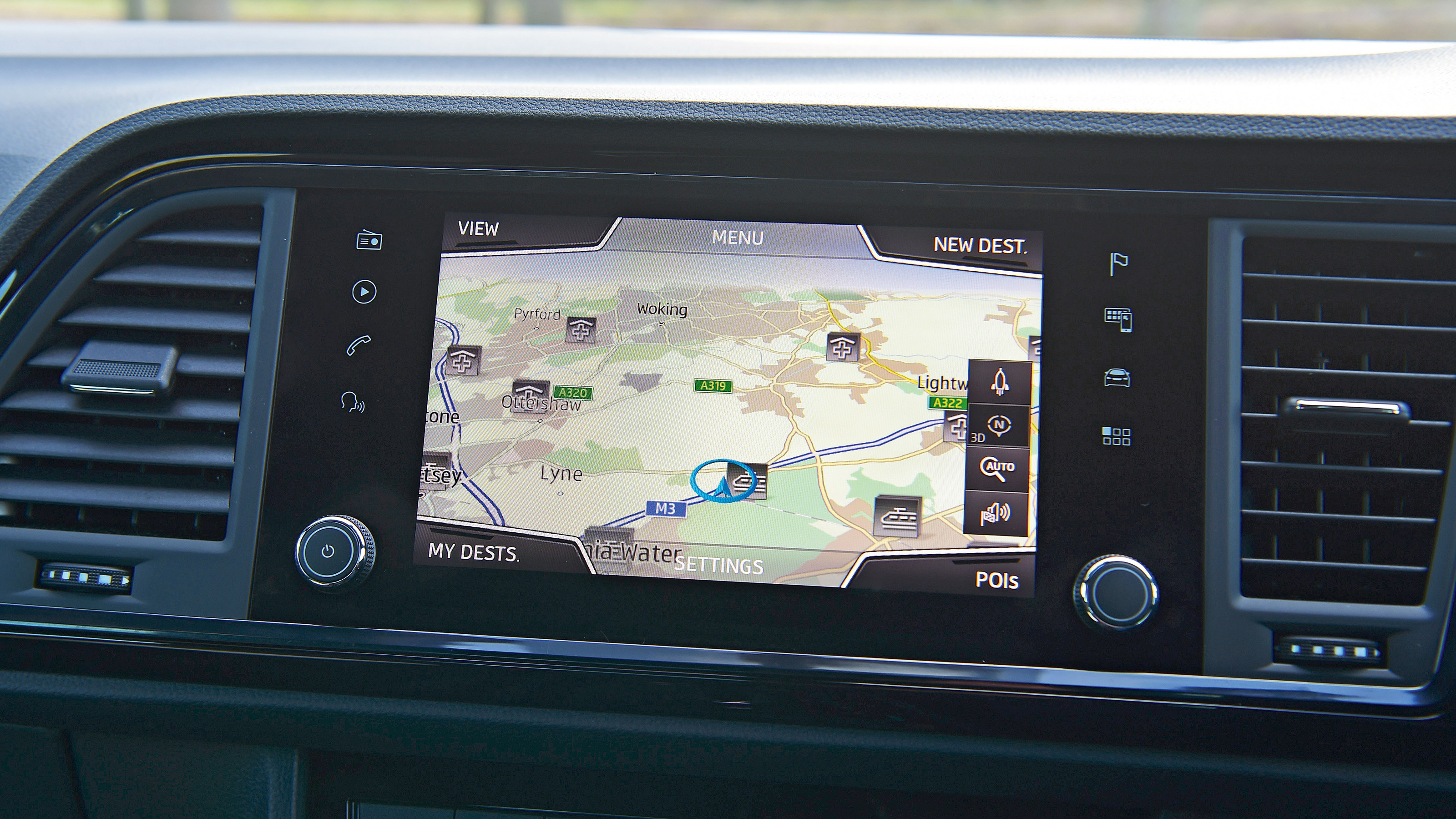 Used Cupra Ateca - sat-nav