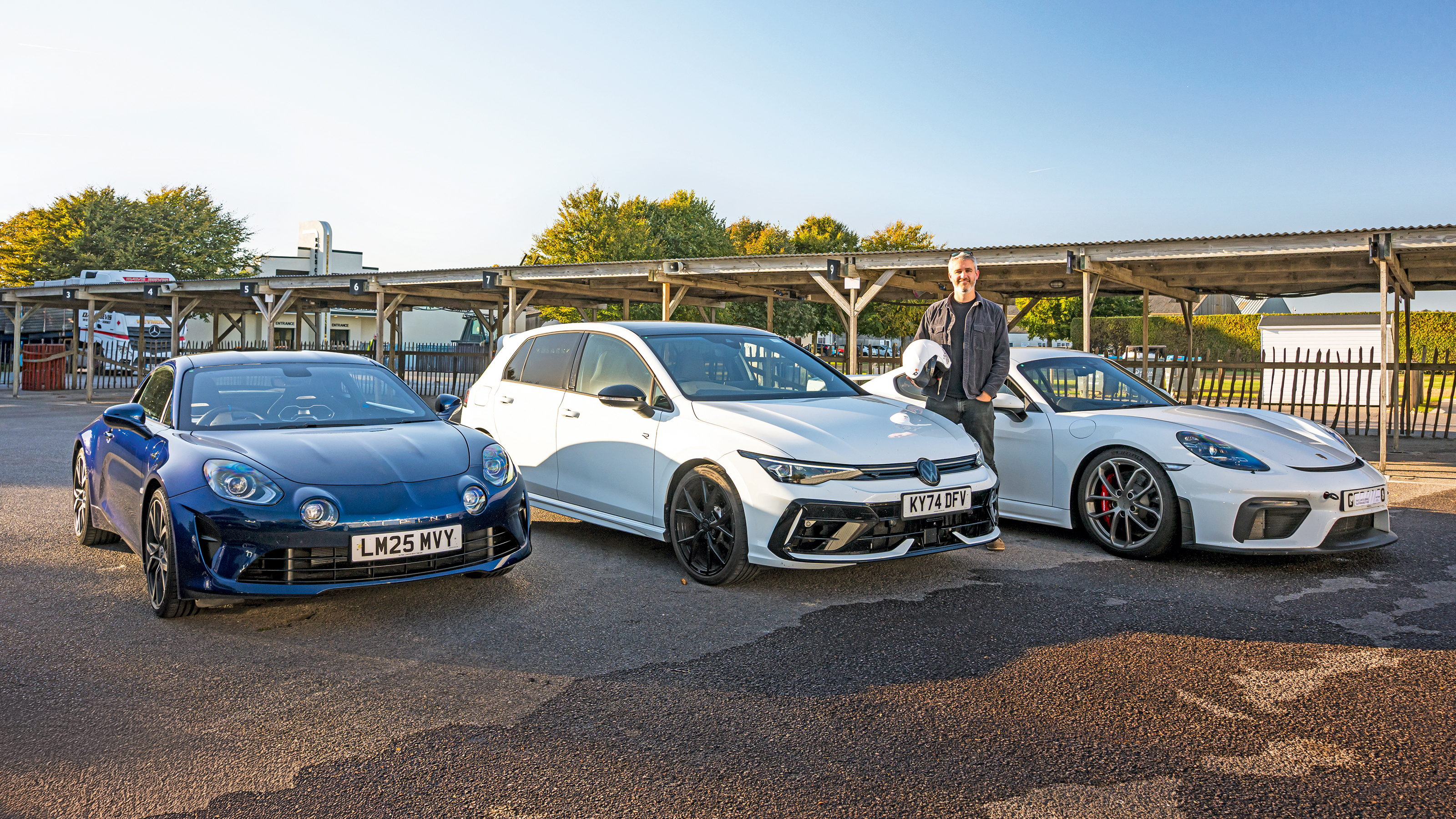 VW Golf R - header with Alpine and GT4