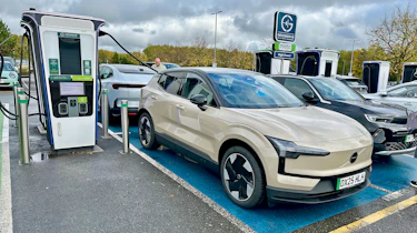 Volvo EX30 connected to a Gridserve rapid charger