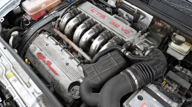 Alfa Romeo 147 GTA - engine