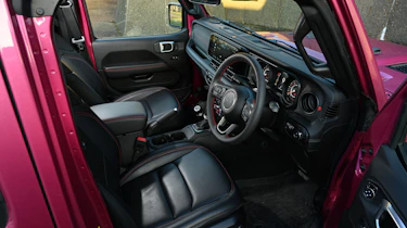 Jeep Wrangler - interior