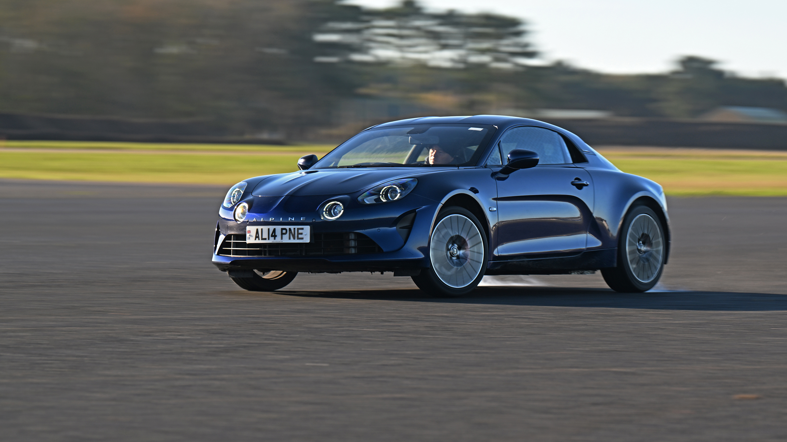 Alpine A110 - front action