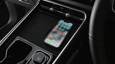 New Chery Tiggo 9 2025 UK review charging mat