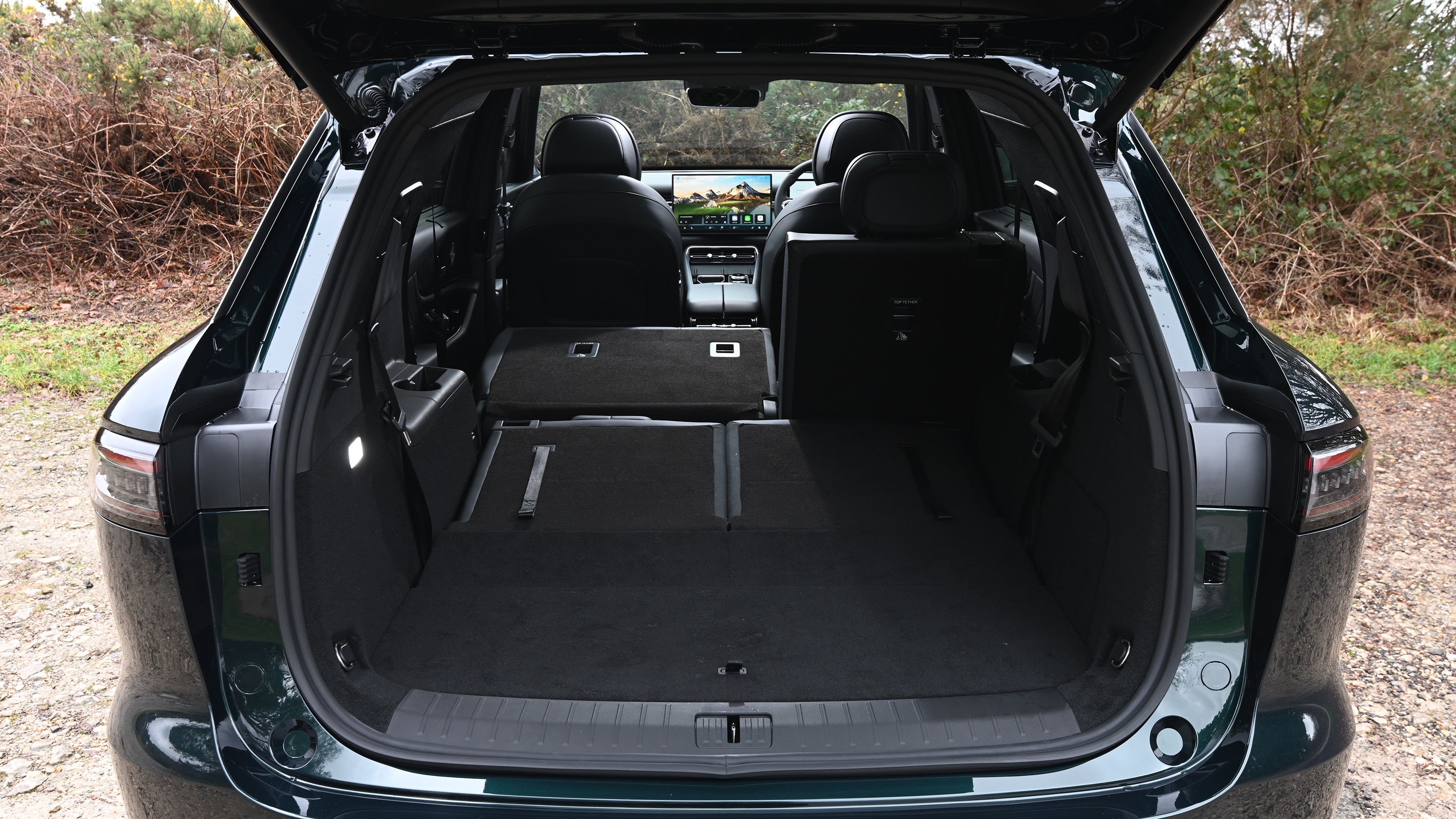 New Chery Tiggo 9 2025 UK review - boot