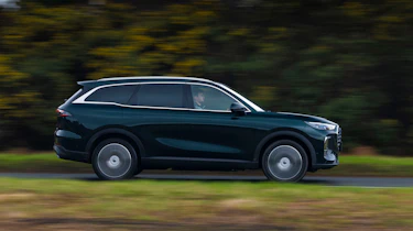 New Chery Tiggo 9 2025 UK review - panning
