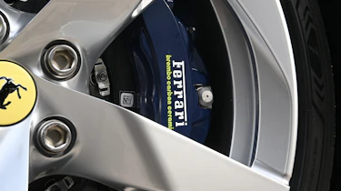 Ferrari Amalfi - brake caliper