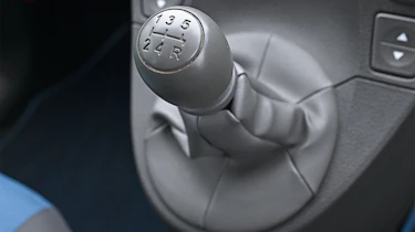 Fiat Panda Mk3 - gear stick