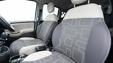 Fiat Panda Mk4 - seats
