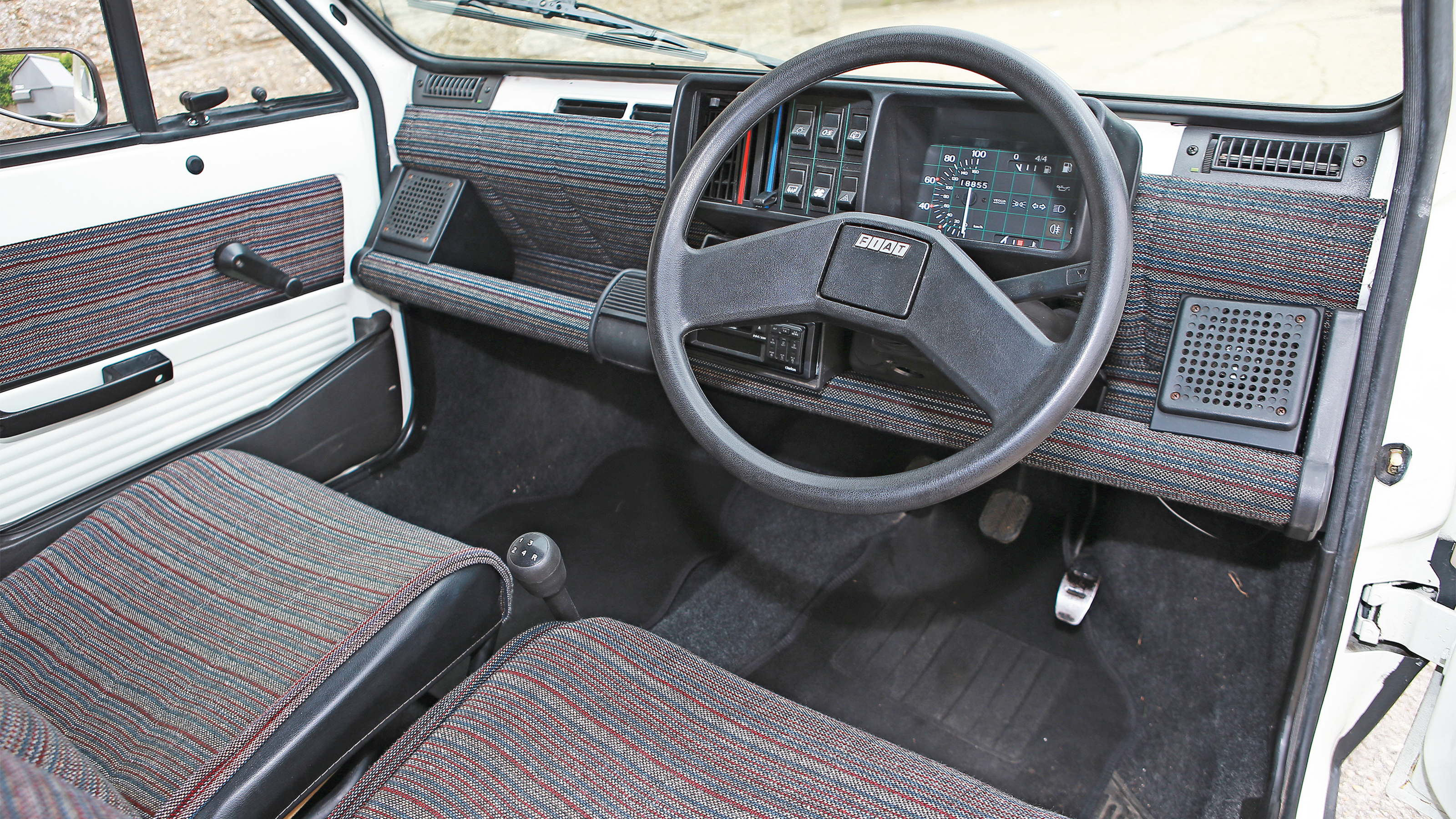 Fiat Panda Mk1 - interior