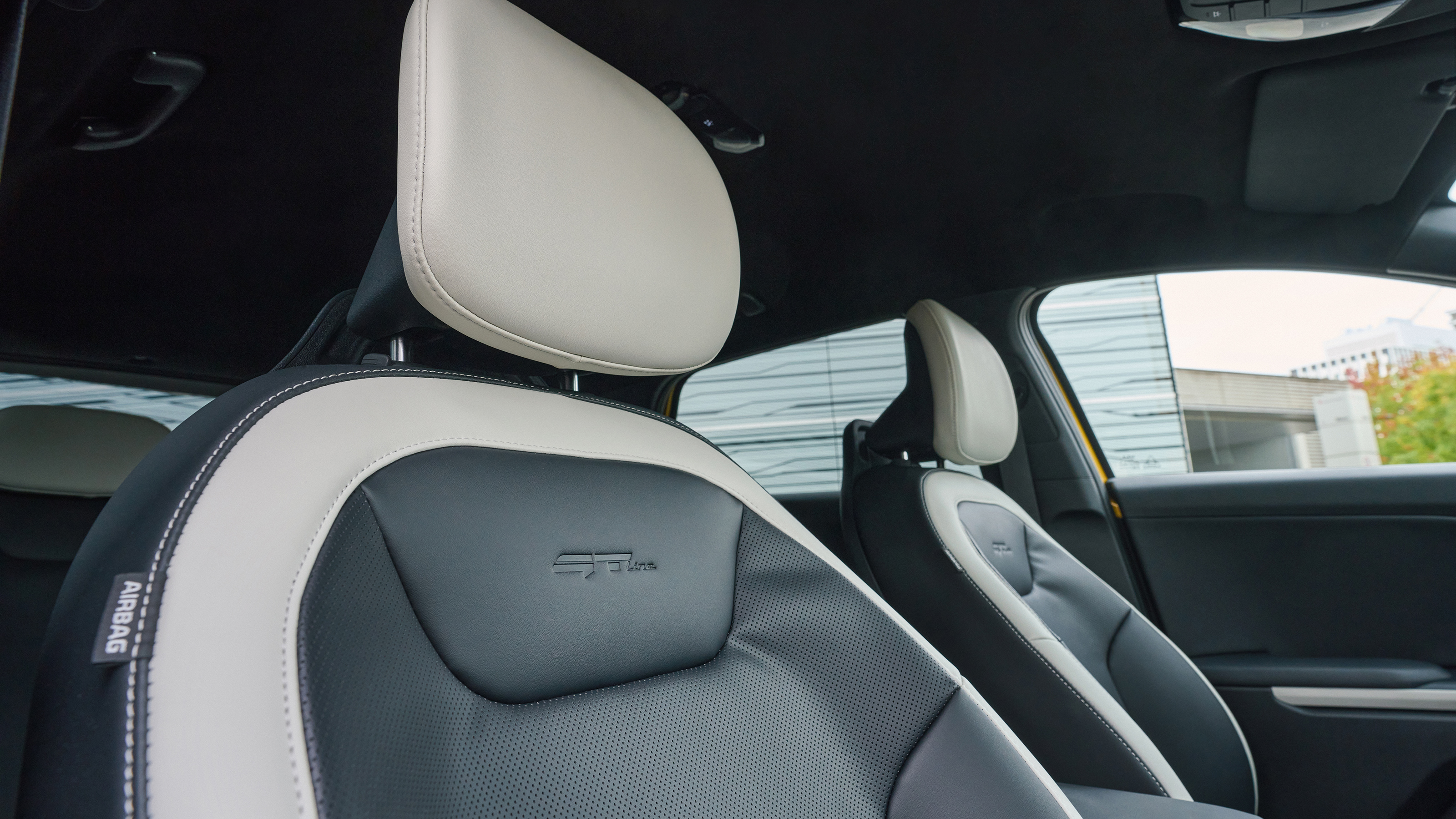 Kia K4 2025  - seats