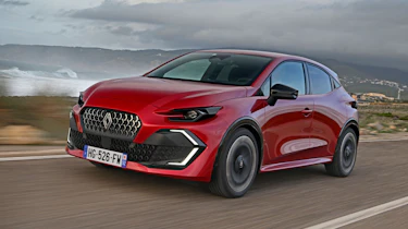 Renault Clio Hybrid E-Tech - front