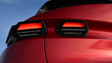 Renault Clio Hybrid E-Tech - rear lights