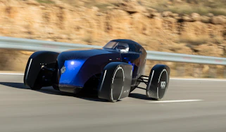 Renault Filante Record 2025 - front tracking