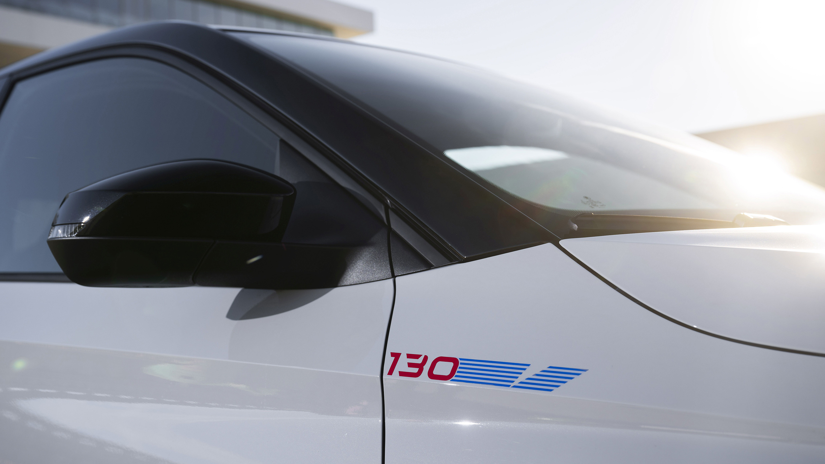 Skoda Fabia 130 - wing decal and door mirror
