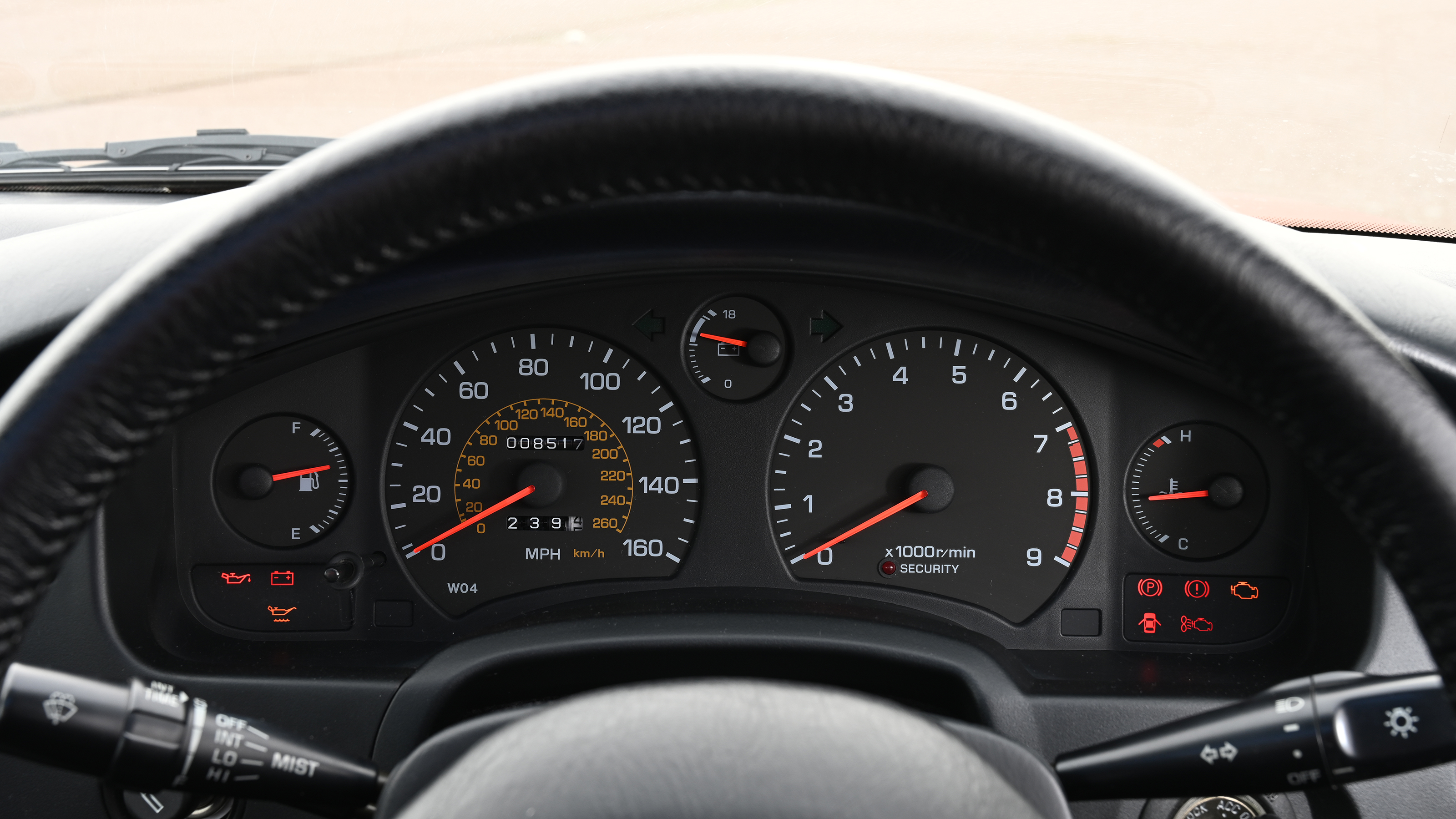 Toyota MR2 - dials 