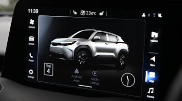 Toyota Urban Cruiser - screen