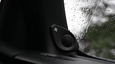 Toyota Urban Cruiser - speaker