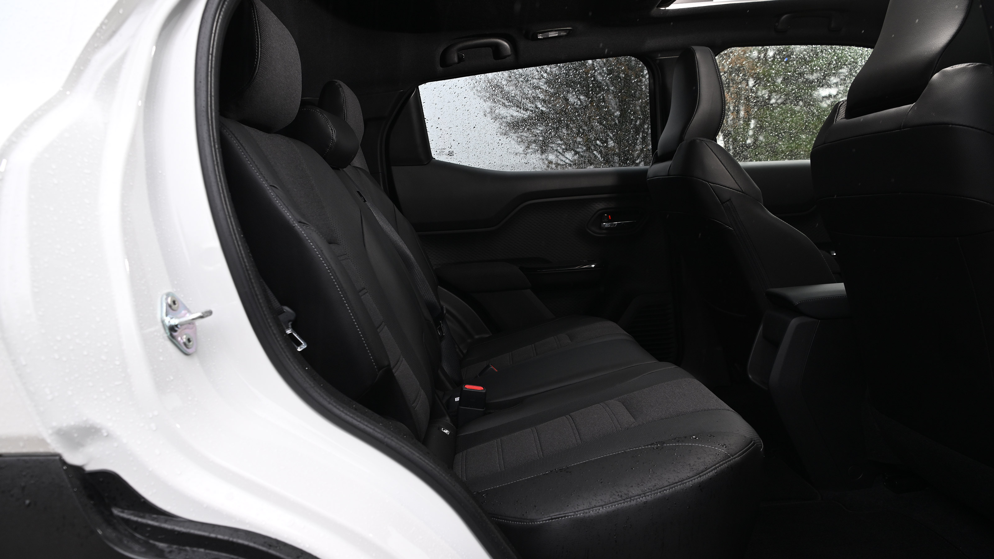 Toyota Urban Cruiser - rear seats