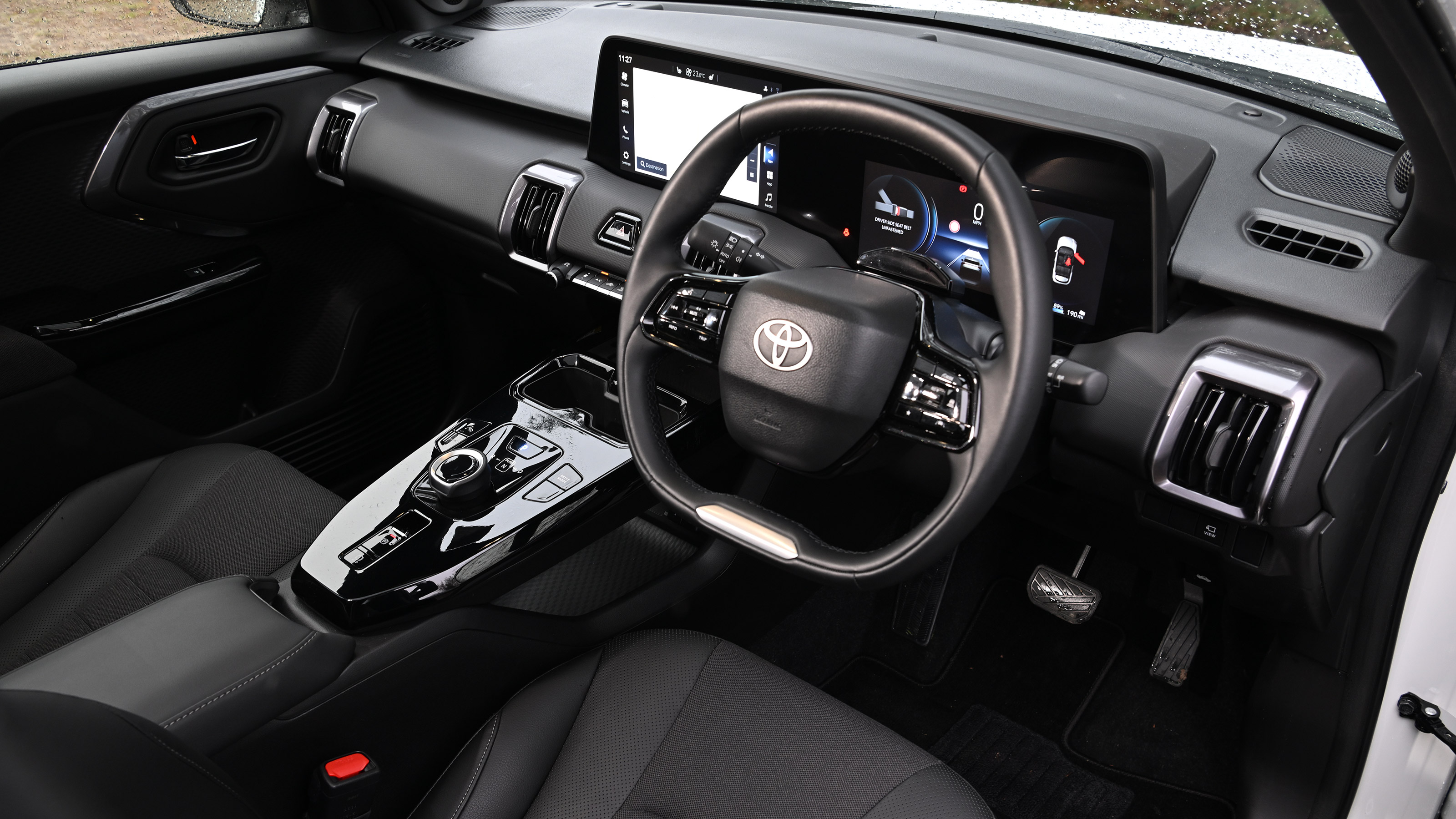 Toyota Urban Cruiser - dash