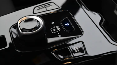 Toyota Urban Cruiser - interior