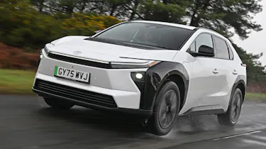 Toyota bZ4X - front
