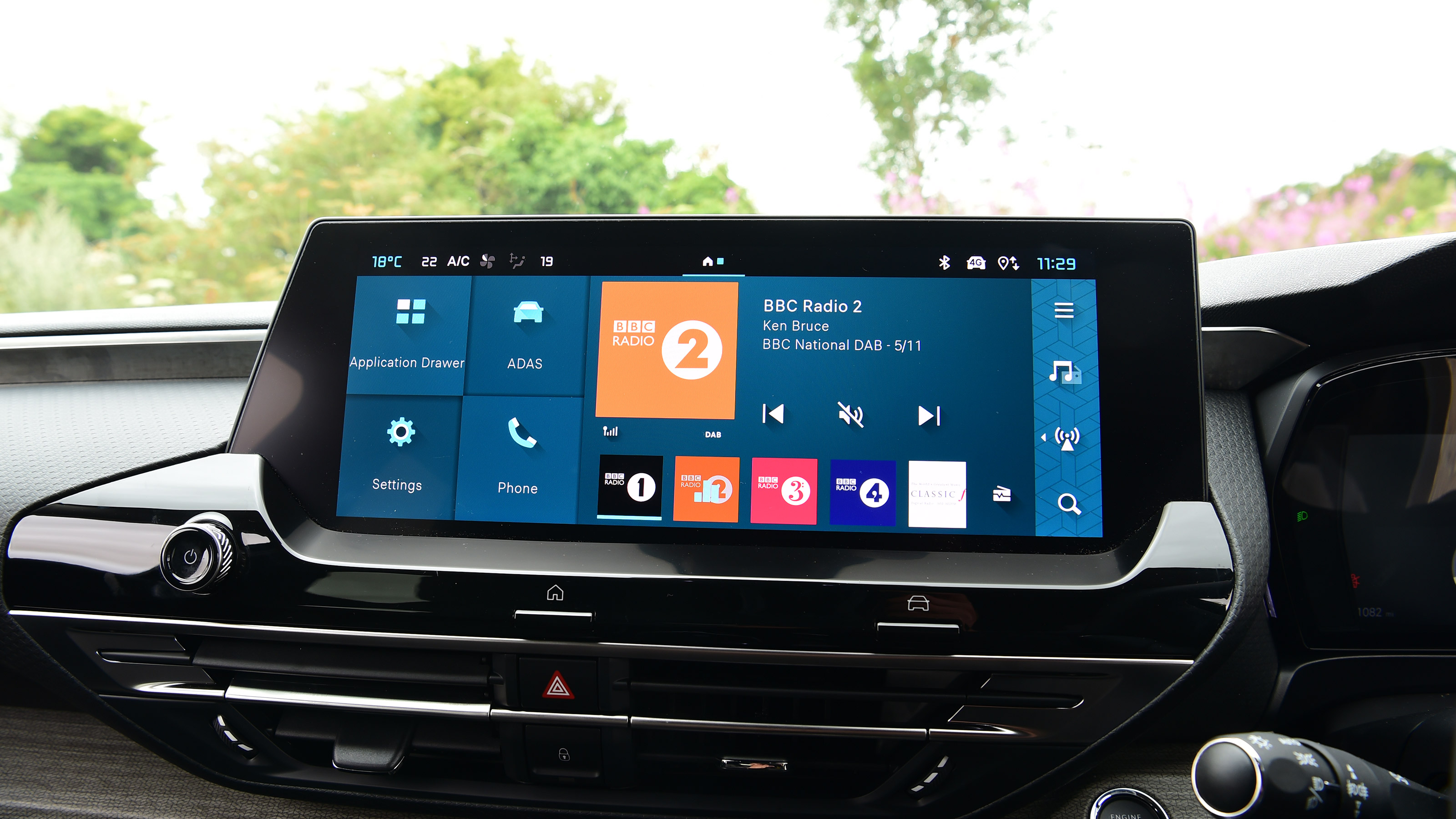 Used Citroen C5 X - screen