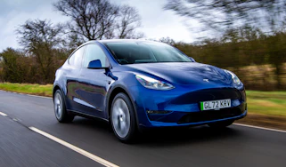 Used Tesla Model Y - front tracking
