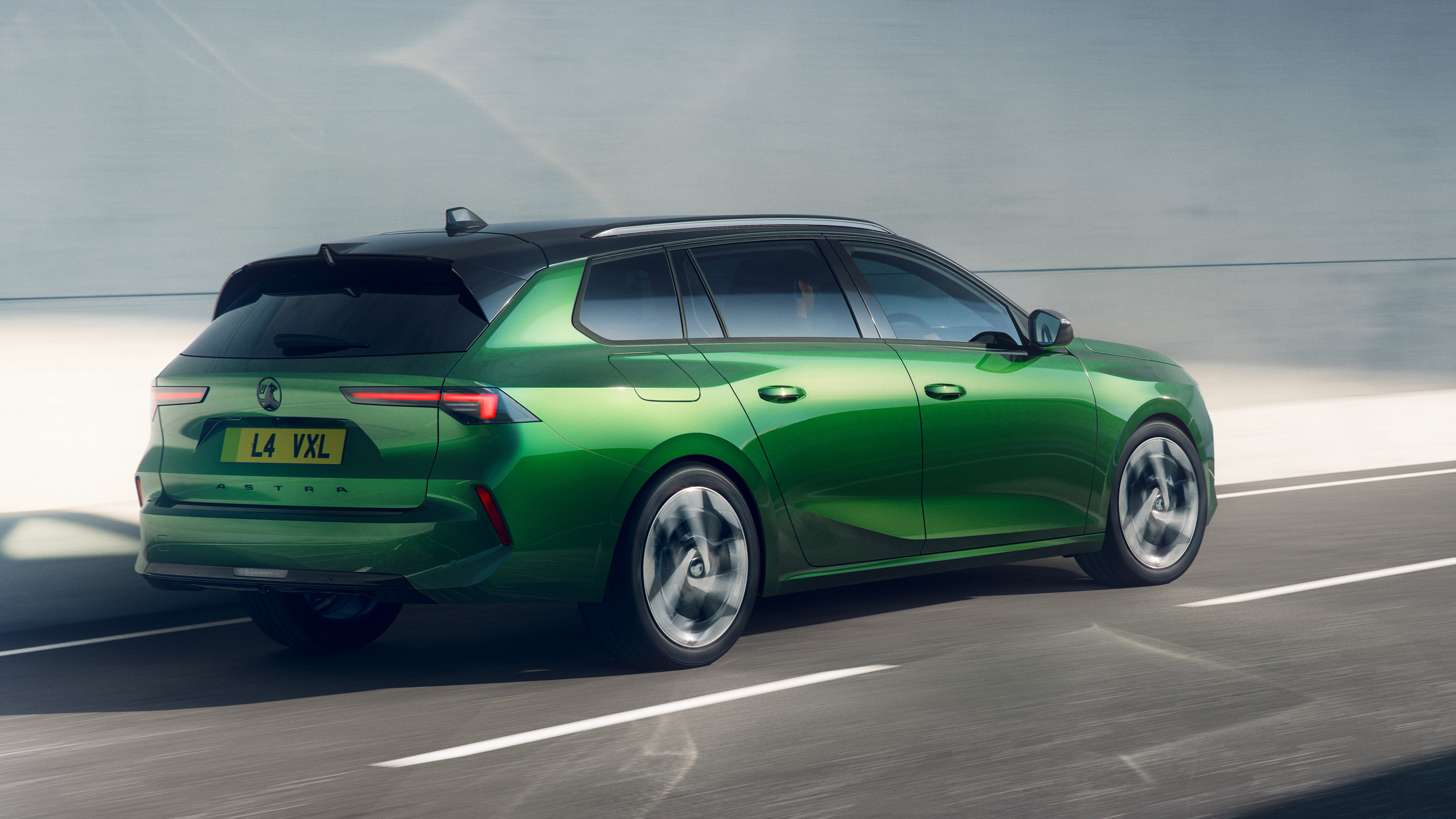 Vauxhall Astra Sports Tourer facelift 2025 - rear