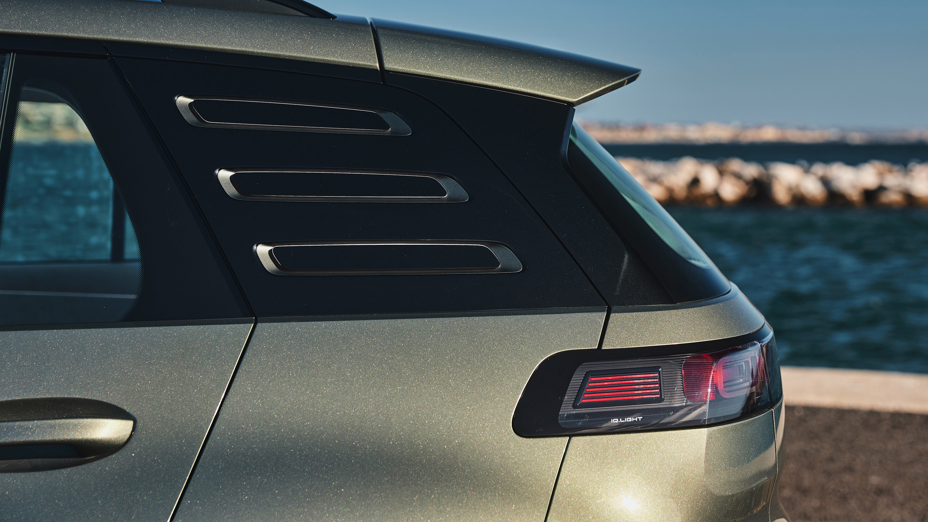 Volkswagen ID. Cross Concept - side detail