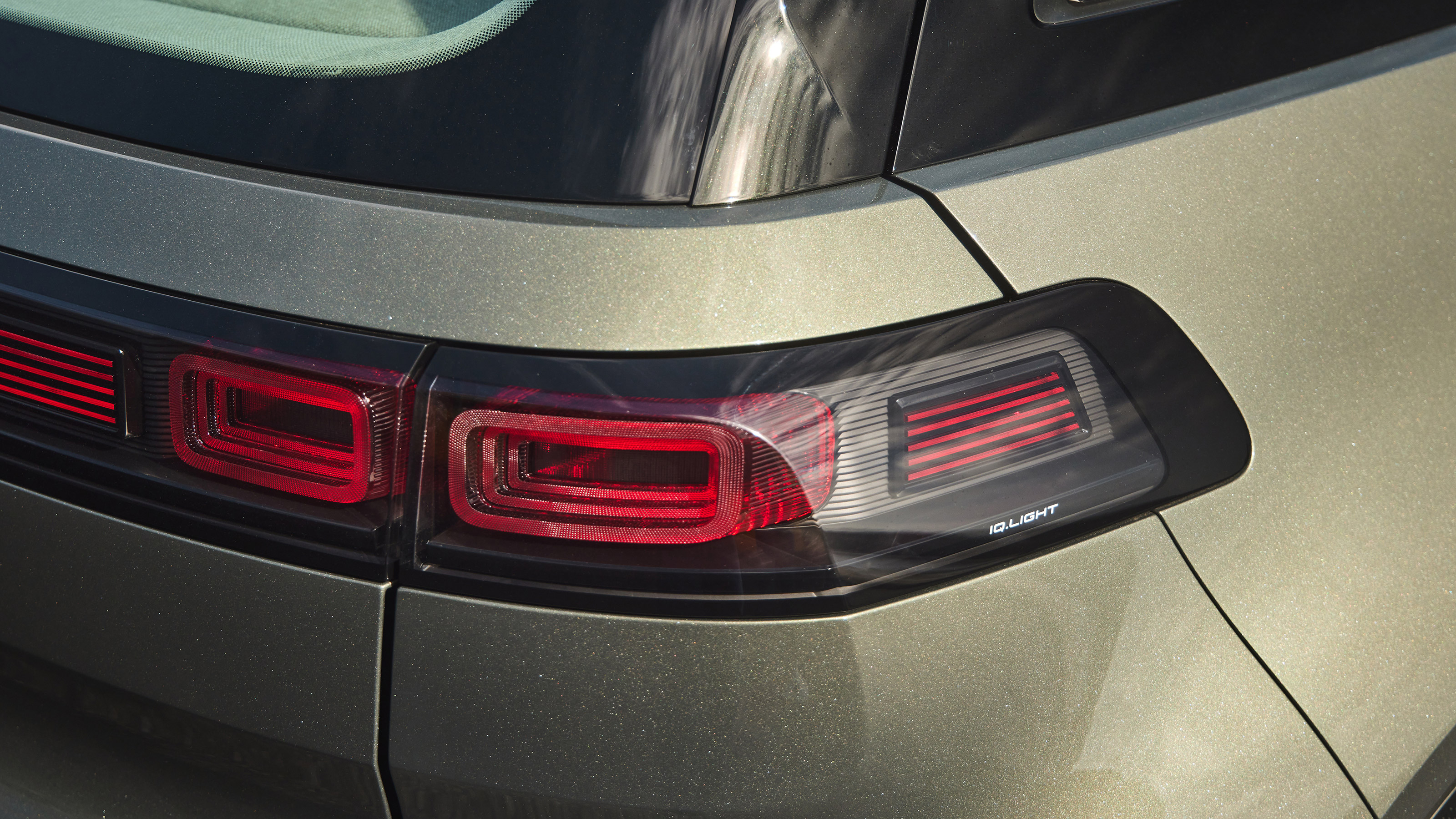 Volkswagen ID. Cross Concept - rear light