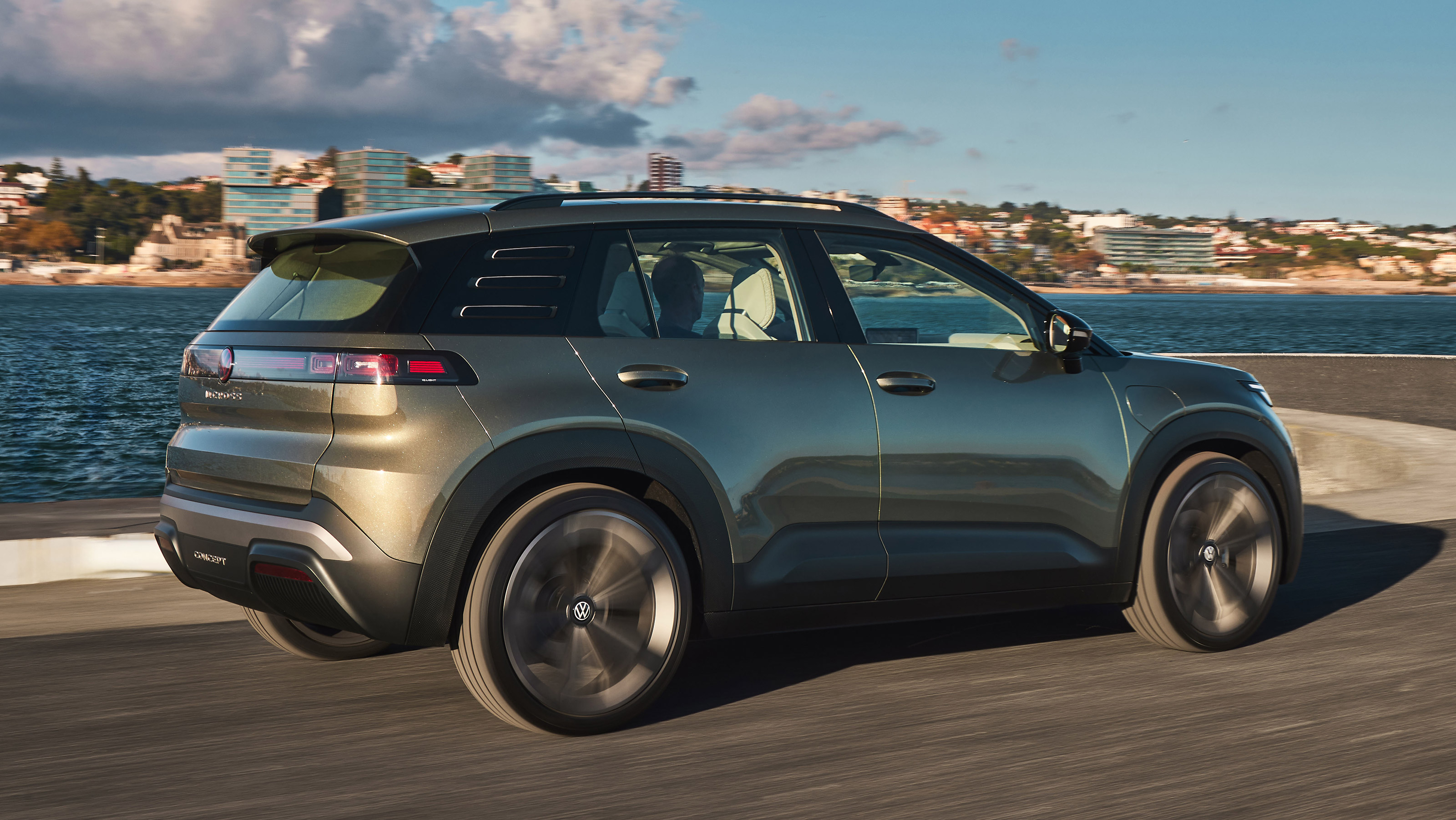Volkswagen ID. Cross Concept - rear
